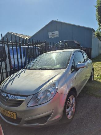 Autoverwertung Opel Corsa D Hatchback 1.2 16V (Z12XEP(Euro 4)) [59kW] 5-BAK 2009/1