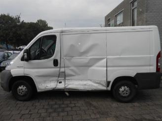 Peugeot Boxer 2.2hdi picture 2