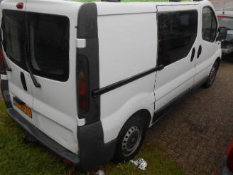Renault Trafic 1.9dci 60kw picture 4