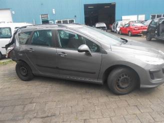 Peugeot 308 1.6hdi 66kw picture 3