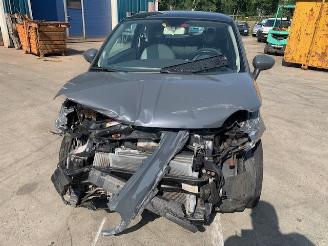 Autoverwertung Fiat 500 500 (312) Hatchback 0.9 TwinAir 85 (312.A.2000) [63kW] 2012/1