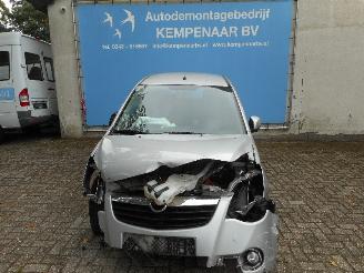 Uttjänta bilar auto Opel Agila Agila (B) MPV 1.2 16V (K12B(Euro 4) [69kW]  (04-2010/10-2014) 2011/0