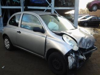 Nissan Micra 1.0 16V picture 3