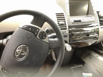 Toyota Prius hatchback 1.5 16V picture 7