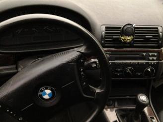 BMW 3-serie E46 sedan picture 7