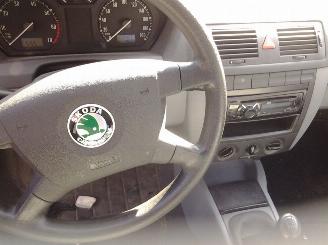 Skoda Fabia Combi 1.4 picture 7