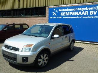 Ford Fusion 1.6 TDCi (UJ1) picture 3