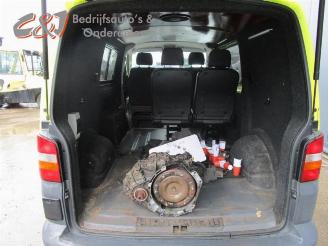 Volkswagen Transporter Transporter/Caravelle T5, Bus, 2003 / 2015 2.5 TDi picture 10
