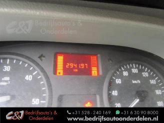 Opel Movano Movano (4A1; 4A2; 4B2; 4B3; 4C2; 4C3), Van, 1998 / 2010 2.5 CDTI 16V DPF picture 8
