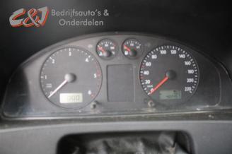 Volkswagen Transporter  picture 17