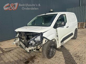 Autoverwertung Peugeot Partner Partner (EA//EF/EN/EU), Van, 2018 1.5 BlueHDi 100 2019/10