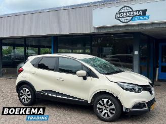 Voiture accidenté Renault Captur 0.9 TCe Expression Keyless Airco Cruise Trekh. 2014/5