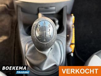 Renault Clio 1.2 TCe Special Line Navigatie Airco picture 25