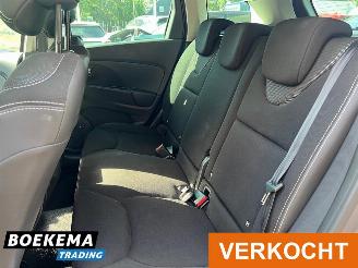 Renault Clio Estate 1.5 dCi ECO Authentique R-Link Navigatie Airco Cruise picture 9