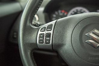 Suzuki Swift 1.3 Shogun picture 11