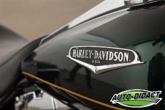 Harley-Davidson Road King Classic 13.775 km Groen picture 16