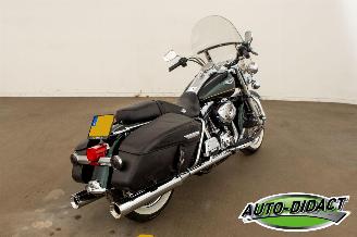 Harley-Davidson Road King Classic 13.775 km Groen picture 3