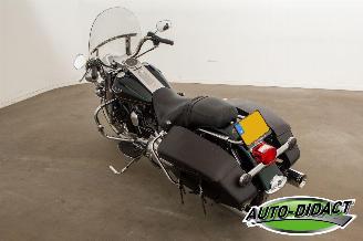 Harley-Davidson Road King Classic 13.775 km Groen picture 4