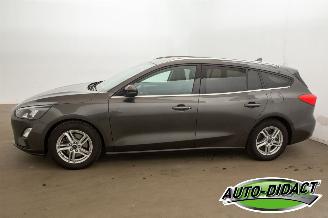 Ford Focus 1.0 EcoBoost Clima Navi Trend Edition Business picture 37