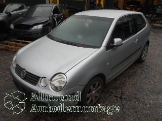 Volkswagen Polo Polo (9N1/2/3) Hatchback 1.2 12V (AZQ) [47kW]  (10-2001/07-2007) picture 1