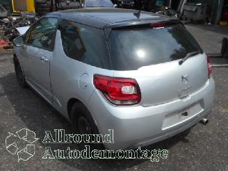 Citroën DS3 DS3 (SA) Hatchback 1.6 e-HDi (DV6DTED(9HP)) [68kW]  (11-2009/07-2015) picture 4
