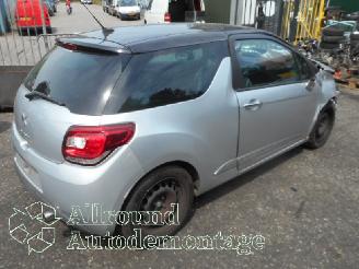 Citroën DS3 DS3 (SA) Hatchback 1.6 e-HDi (DV6DTED(9HP)) [68kW]  (11-2009/07-2015) picture 3