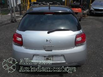 Citroën DS3 DS3 (SA) Hatchback 1.6 e-HDi (DV6DTED(9HP)) [68kW]  (11-2009/07-2015) picture 8