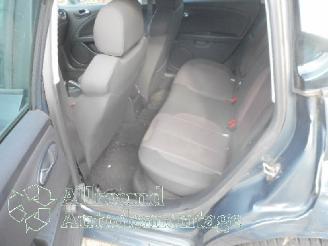 Seat Leon Leon (1P1) Hatchback 1.9 TDI 105 (BLS) [77kW]  (07-2005/12-2010) picture 12