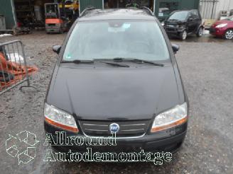 Fiat Idea Idea (350AX) MPV 1.4 16V (843.A.1000(Euro 4) [70kW]  (01-2004/12-2012)= picture 5