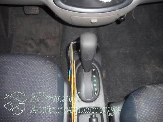 Daihatsu Sirion Sirion 2 (M3) Hatchback 1.3 16V DVVT (K3-VE) [64kW]  (01-2005/03-2008)= picture 10