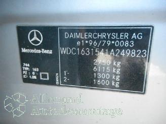 Mercedes ML ML I (163) SUV 320 3.2 V6 18V (M112.942) [160kW]  (02-1998/08-2002) picture 12