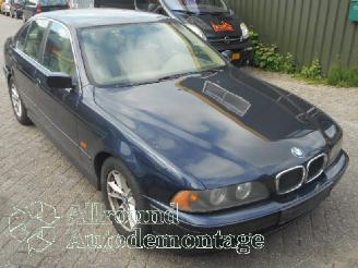 BMW 5-serie 5 serie (E39) Sedan 520i 24V (M54-B22(226S1)) [125kW]  (09-2000/06-200=
3) picture 2