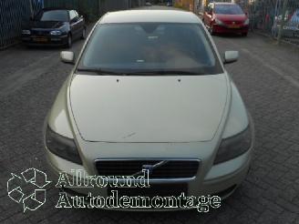Volvo S-40 S40 (MS) 2.4 20V (B5244S5(Euro 4)) [103kW]  (01-2004/07-2010) picture 7