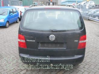 Volkswagen Touran Touran (1T1/T2) MPV 1.6 FSI 16V (BLF(Euro 4)) [85kW]  (02-2003/01-2007=
) picture 18