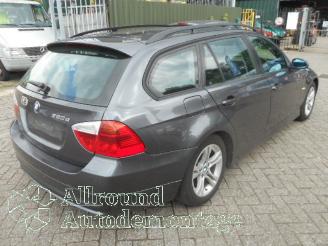 BMW 3-serie 3 serie Touring (E91) Combi 320d 16V (N47-D20A) [130kW]  (09-2007/02-2=
010) picture 3