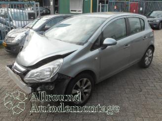 demontáž osobní automobily Opel Corsa Corsa D Hatchback 1.2 16V (A12XER(Euro 5)) [63kW]  (12-2009/08-2014) 2013