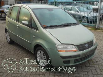 Fiat Idea Idea (350AX) MPV 1.4 16V (843.A.1000(Euro 4) [70kW]  (01-2004/12-2012)= picture 2