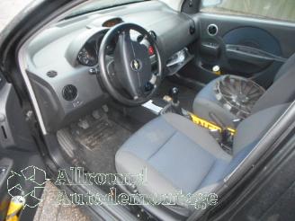 Daewoo Kalos Kalos (SF48) Hatchback 1.2 (B12S1(Euro 4)) [53kW]  (03-2005/05-2008) picture 9