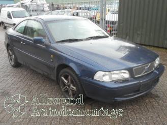 Volvo C-70 C70 (NK) 2.3 T5 20V (B5234T3(Euro 3)) [176kW]  (03-1997/09-2002) picture 2