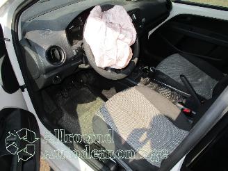 Skoda Citigo Citigo Hatchback 1.0 12V (CHYA) [44kW]  (10-2011/08-2019) picture 9