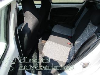 Skoda Citigo Citigo Hatchback 1.0 12V (CHYA) [44kW]  (10-2011/08-2019) picture 10