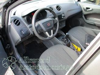 Seat Ibiza Ibiza IV (6J5) Hatchback 5-drs 1.2 12V (CGPA) [51kW]  (03-2008/05-2015=
) picture 9