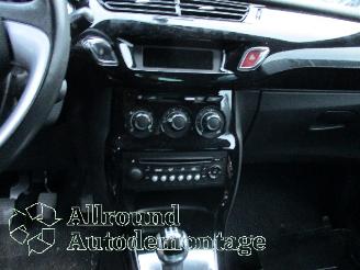 Citroën DS3 DS3 (SA) Hatchback 1.6 VTi 120 16V (EP6C(5FS)) [88kW]  (04-2010/07-201=
5) picture 25