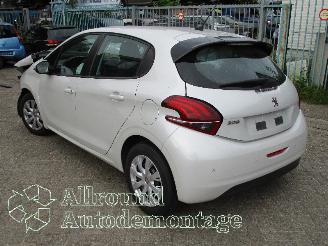 Peugeot 208 208 I (CA/CC/CK/CL) Hatchback 1.2 Vti 12V PureTech 82 (EB2F(HMZ)) [60k=
W]  (03-2012/12-2019) picture 4