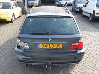 BMW 3-serie 318i touring picture 6