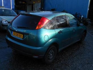 Ford Focus 1.4 16v picture 3