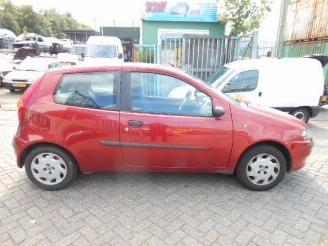 Fiat Punto 1.2 benzine rood (132/F) picture 5