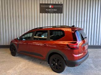Dacia Jogger Extreme 7-Sitzer / R-Kamera / Navi picture 4