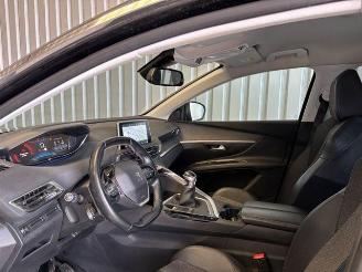Peugeot 5008 Allure 7-Sitzer / R-Kamera / Navi picture 12