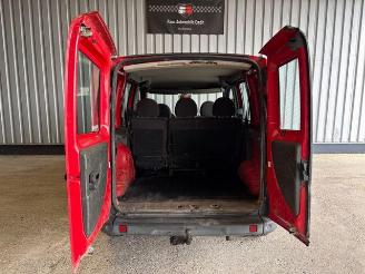 Fiat Doblo 1.3 JTD DPF SX Kombi 5-Sitzer picture 12